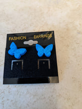 Load image into Gallery viewer, Post Earrings