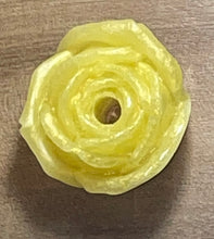 Load image into Gallery viewer, Shimmer Rose Straw Topper
